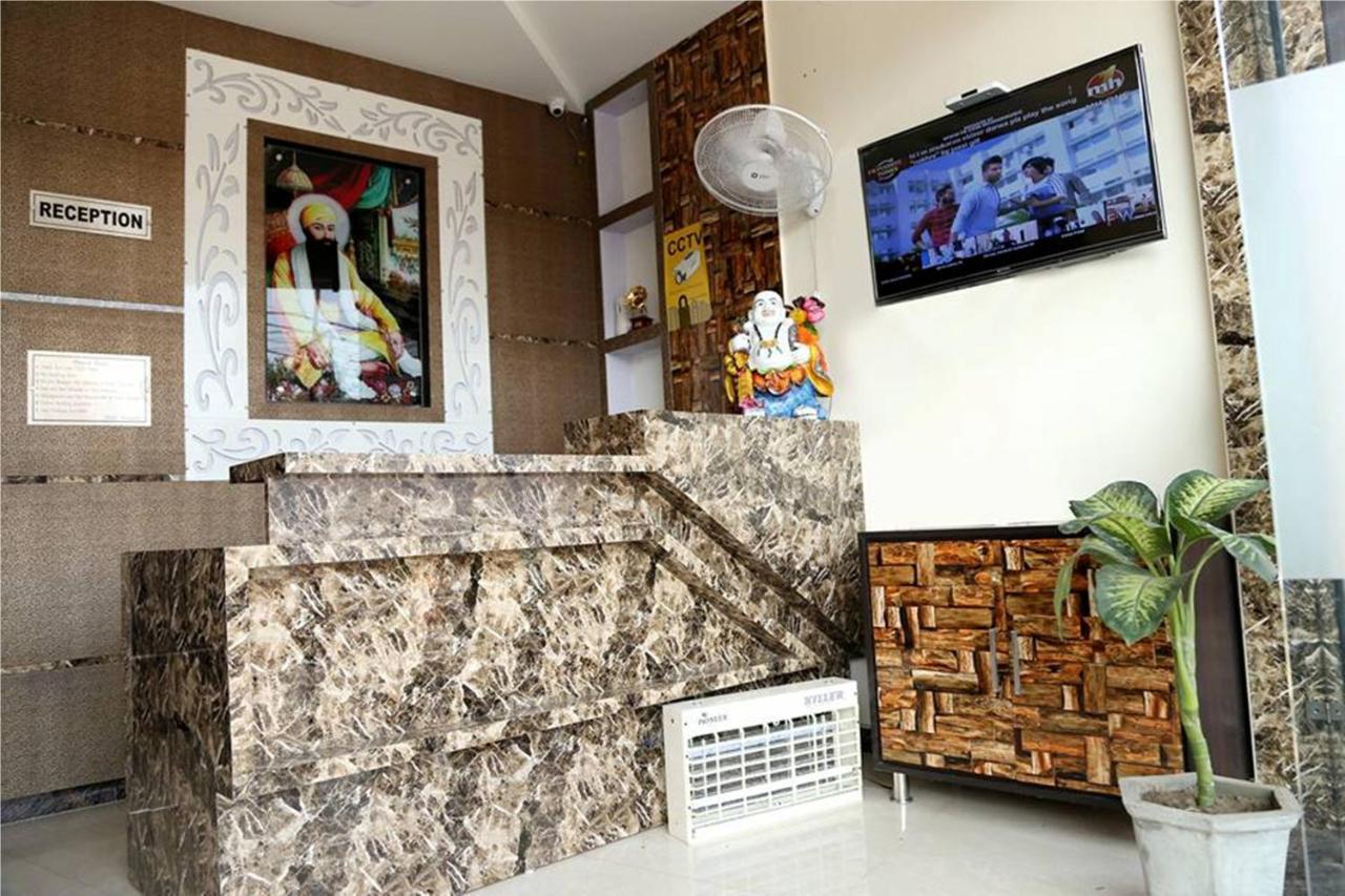 Hotel Chohan Residency อัมริตสา ภายนอก รูปภาพ