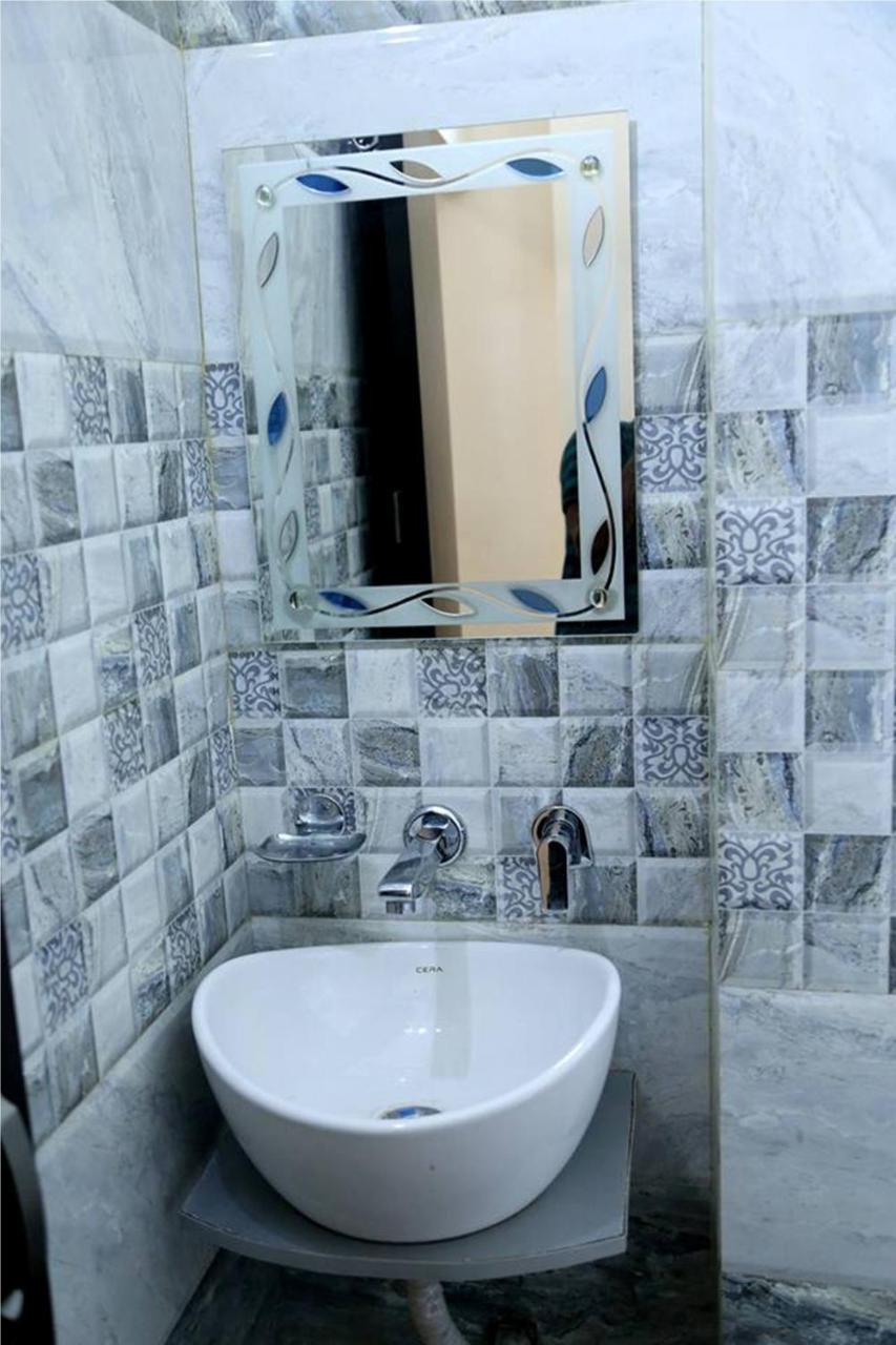 Hotel Chohan Residency อัมริตสา ภายนอก รูปภาพ